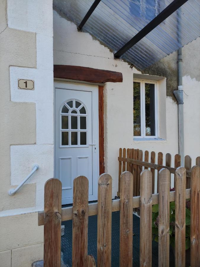Gite Les Eylauds Pionsat Exterior foto